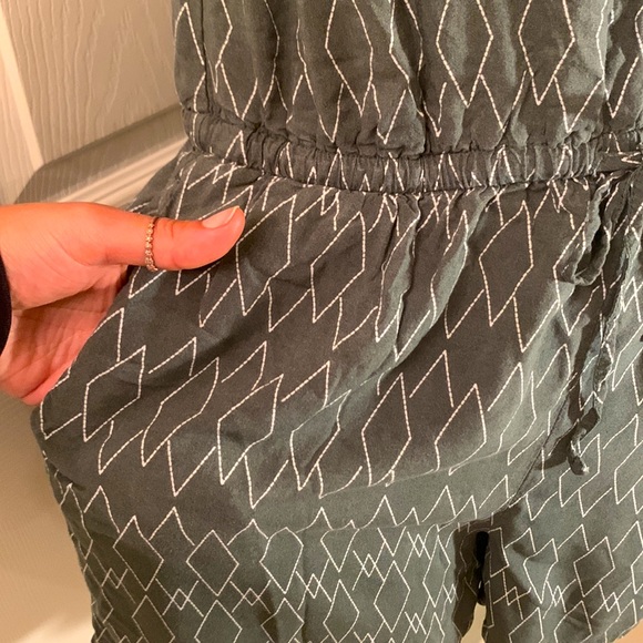 MERONA Greenish Gray Romper w/ Pockets - Picture 2 of 9